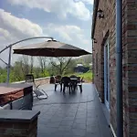 Maison Au Bord Du Bois Toute Equipee Avec Jaccuzzi * 艾韦